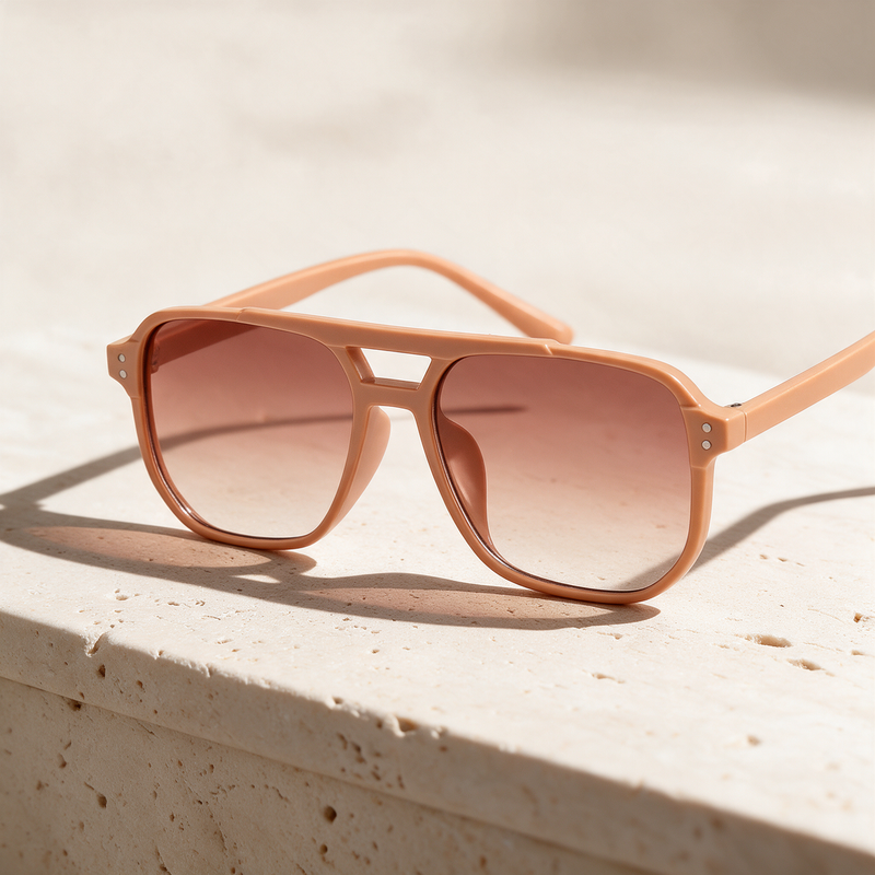Bise, Frame Peach, Lenses Brown Gradient