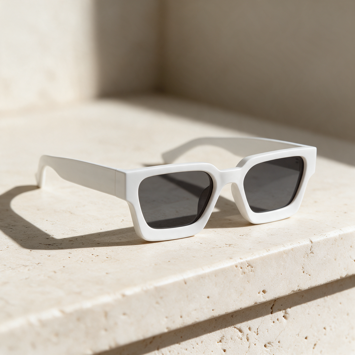 Cresta, Montatura Bianco · Lenti Grigio